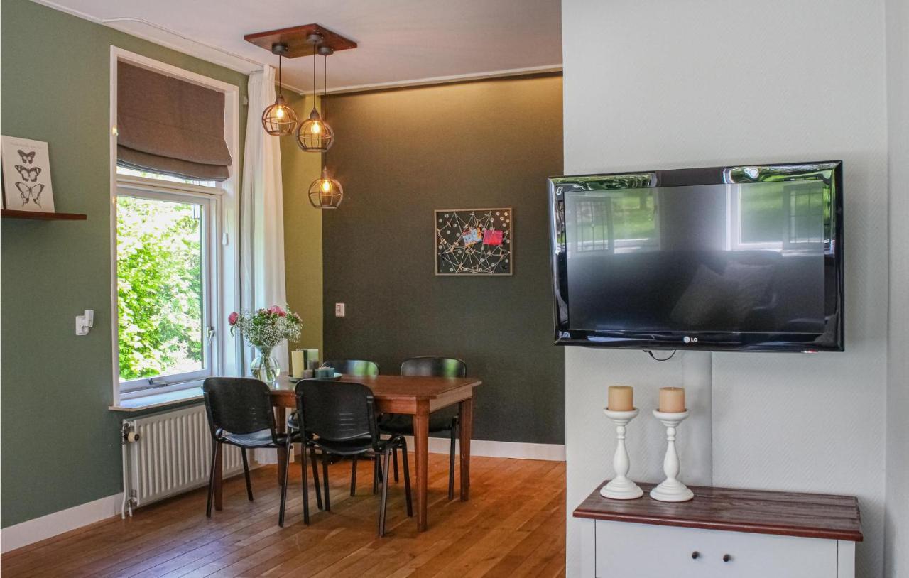 Gorgeous Home In Scharendijke With Kitchen Екстер'єр фото